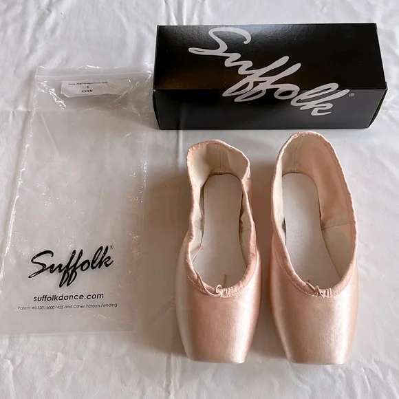 Suffolk Shoes Suffolk Pointe Shoes Stellar Pink Brand New